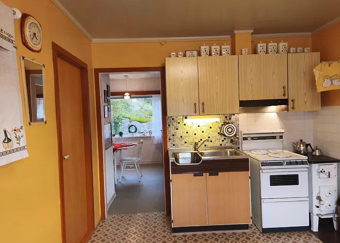 Séjour chez l'habitant With Midnight-sun And Norhern-light View